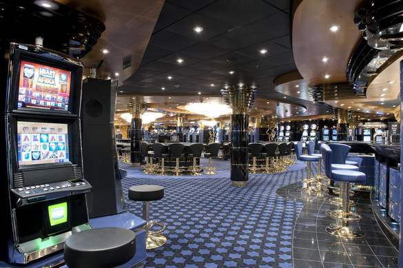 MSC Cruises MSC Magnifica Casino Bar.jpg